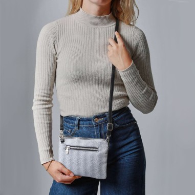 POCHETTE SYNTHETIQUE A BANDOULIERE REGLABLE NOIR ET BLANC